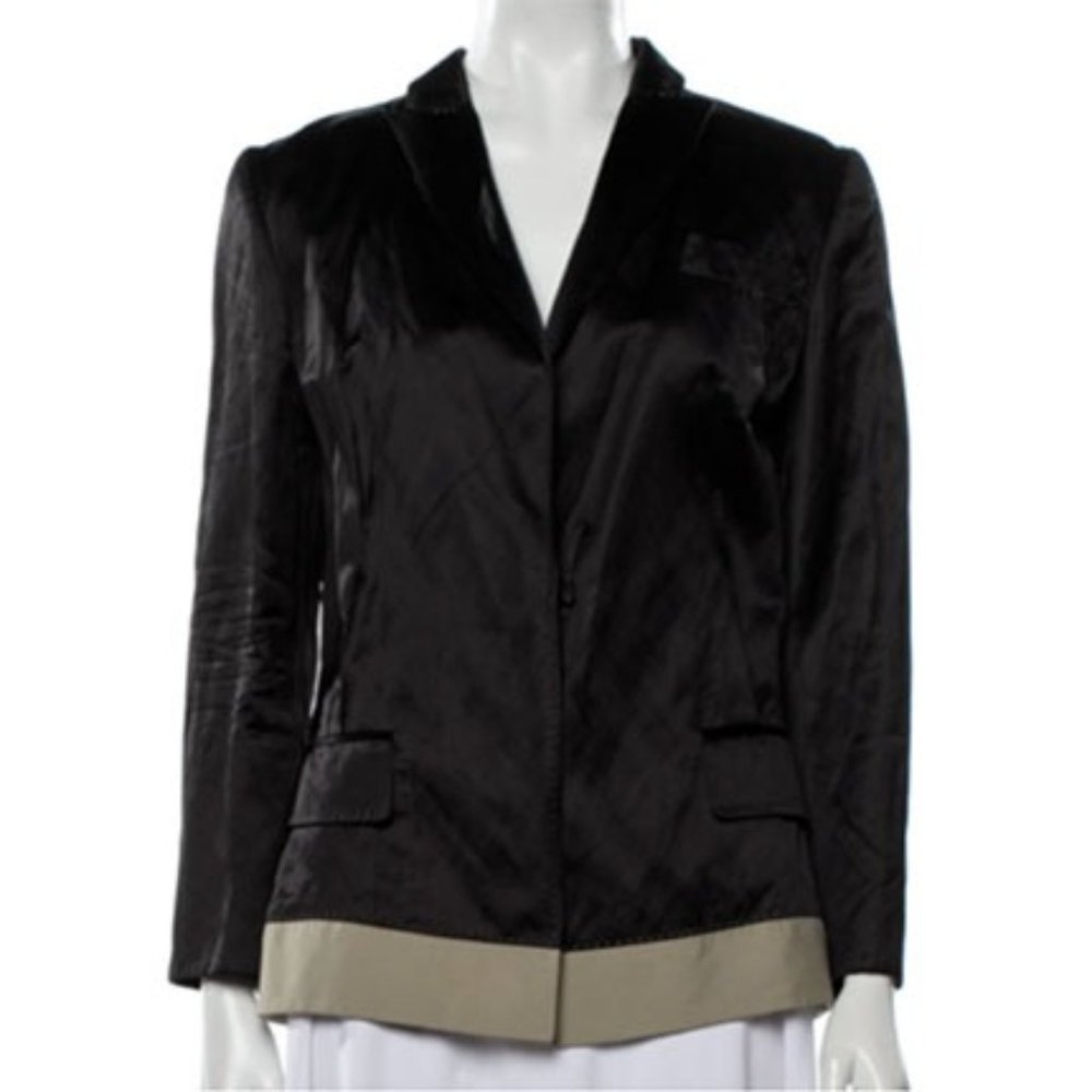 Size 8 - Gianfranco Ferre Blazer.